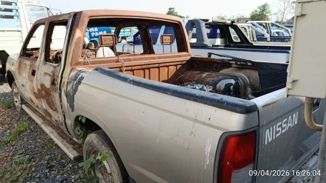 2001 Nissan Frontier – 3