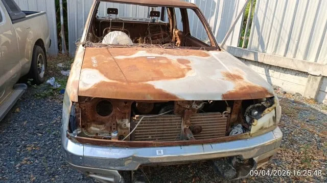 2001 Nissan Frontier – 1
