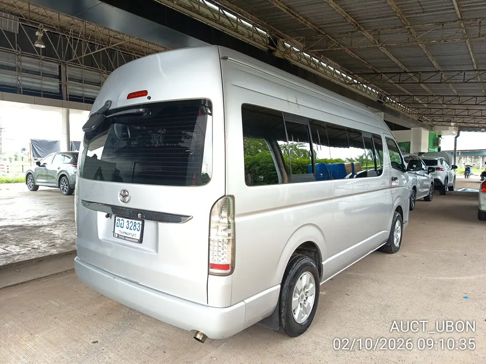 2014 Toyota Commuter – 5