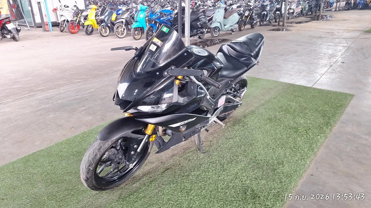 2021 Yamaha YZF-R3 – 2