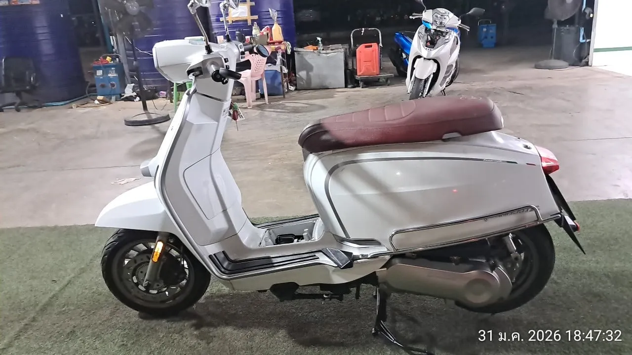 2024 Lambretta V200 – 10
