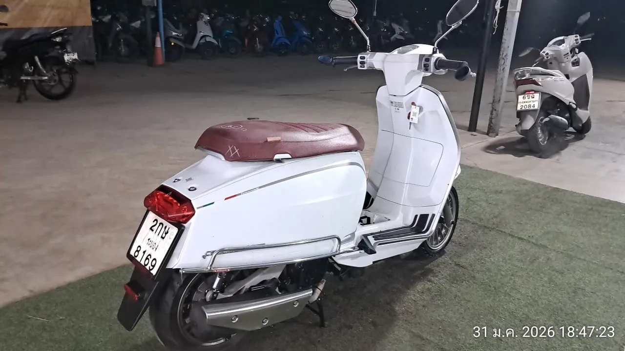 2024 Lambretta V200 – 6