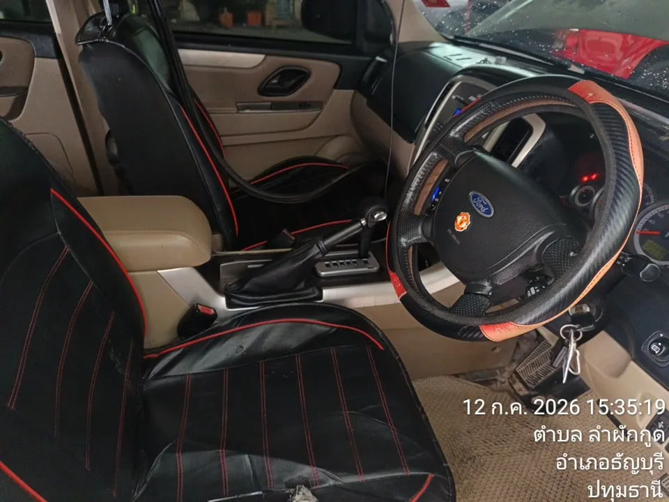 2010 Ford Escape – 12