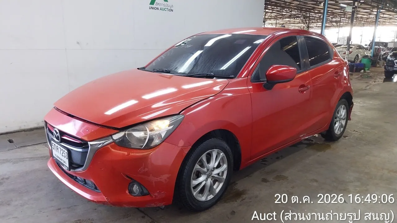 2015 Mazda Mazda2 – 3