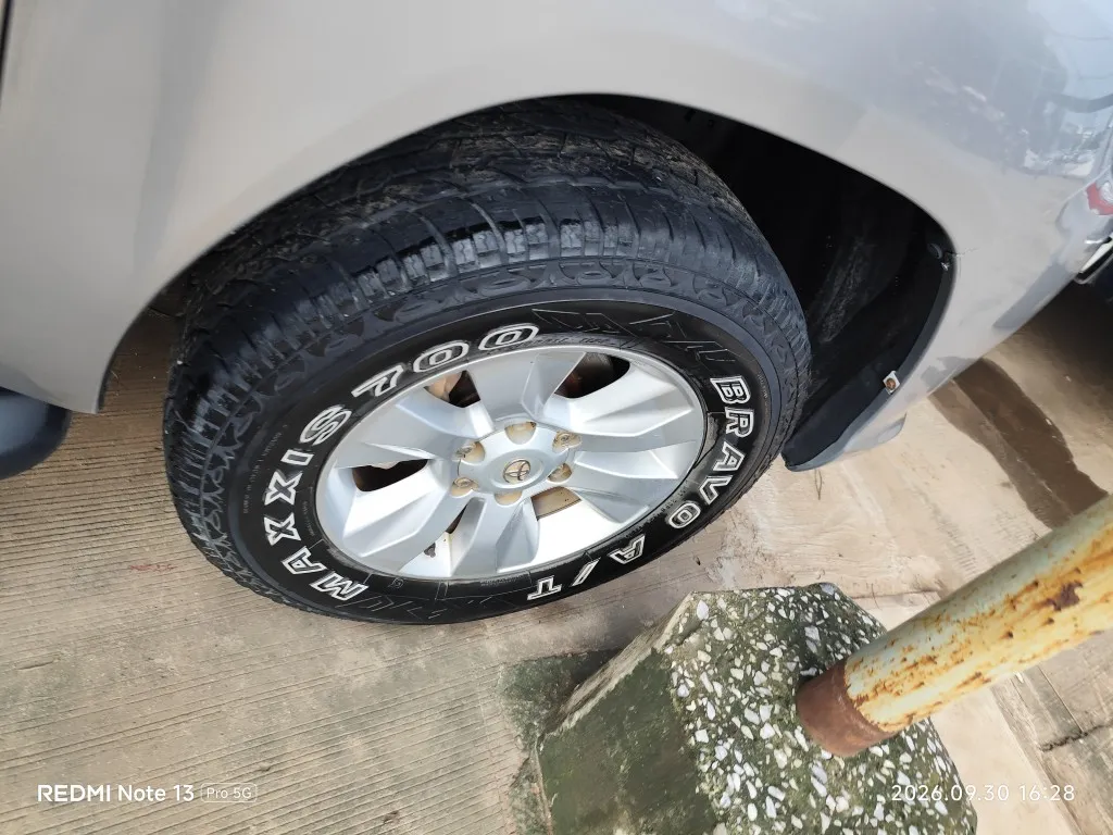 2015 Toyota Hilux Revo – 10