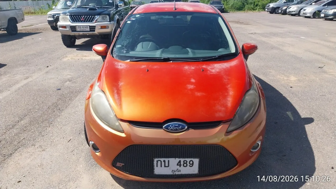 2011 Ford Fiesta – 1