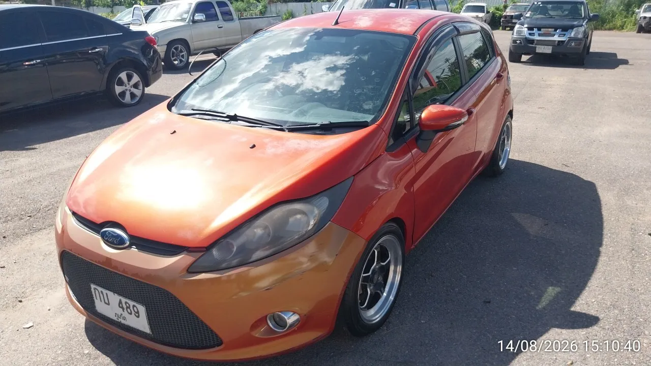 2011 Ford Fiesta – 3