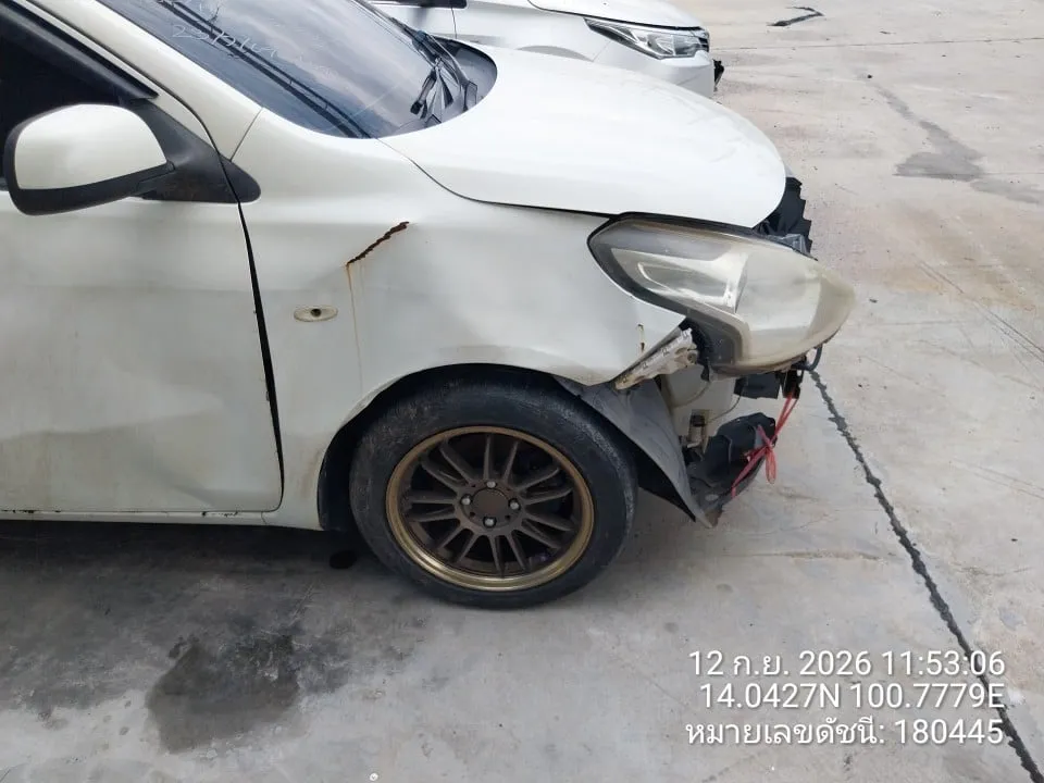 2016 Nissan Almera – 12