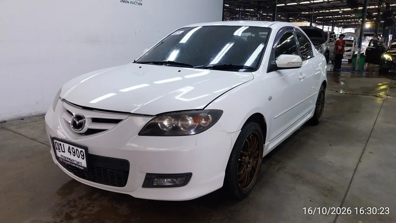 2011 Mazda Mazda3 – 3