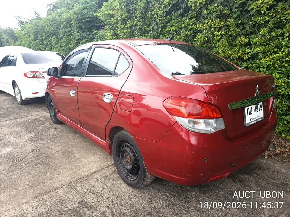 2013 Mitsubishi Attrage – 7