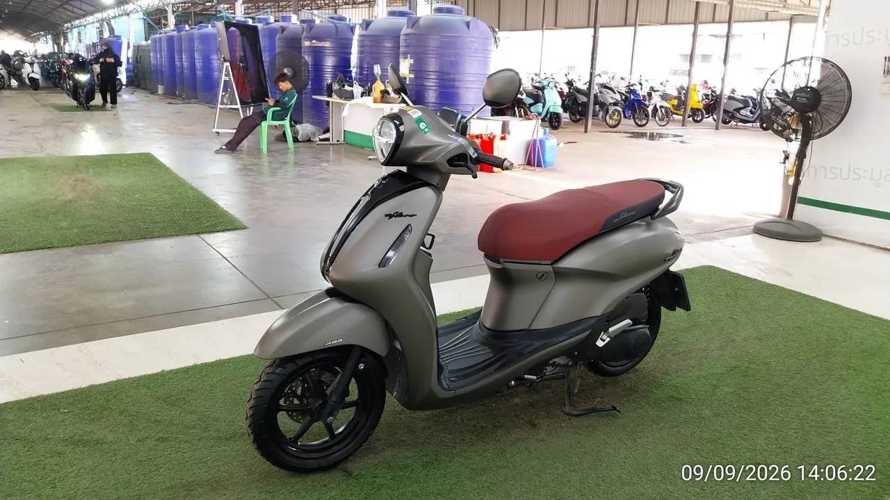 2025 Yamaha Grand Filano – 8