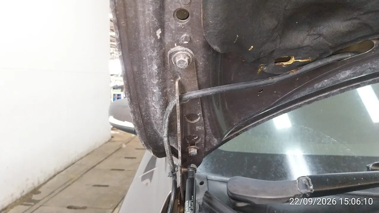 2004 Volvo S60 – 12