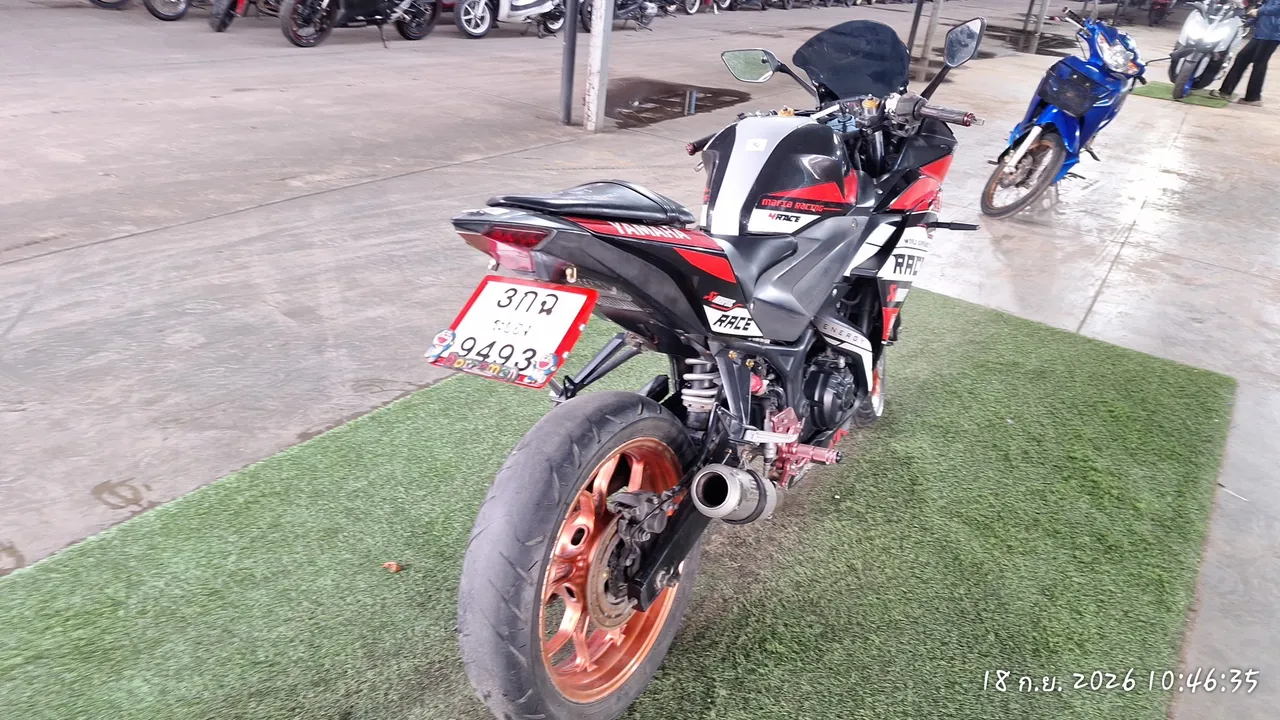 2015 Yamaha YZF-R3 – 6