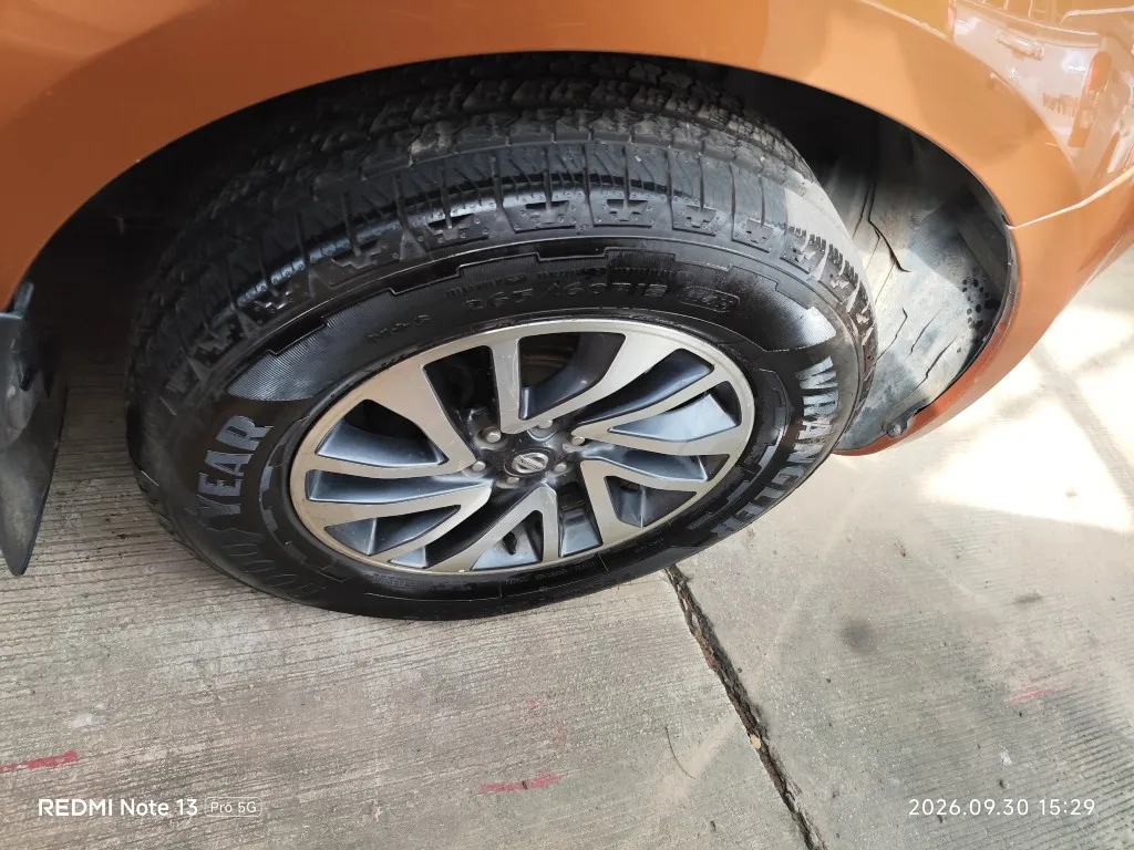 2014 Nissan Navara – 10