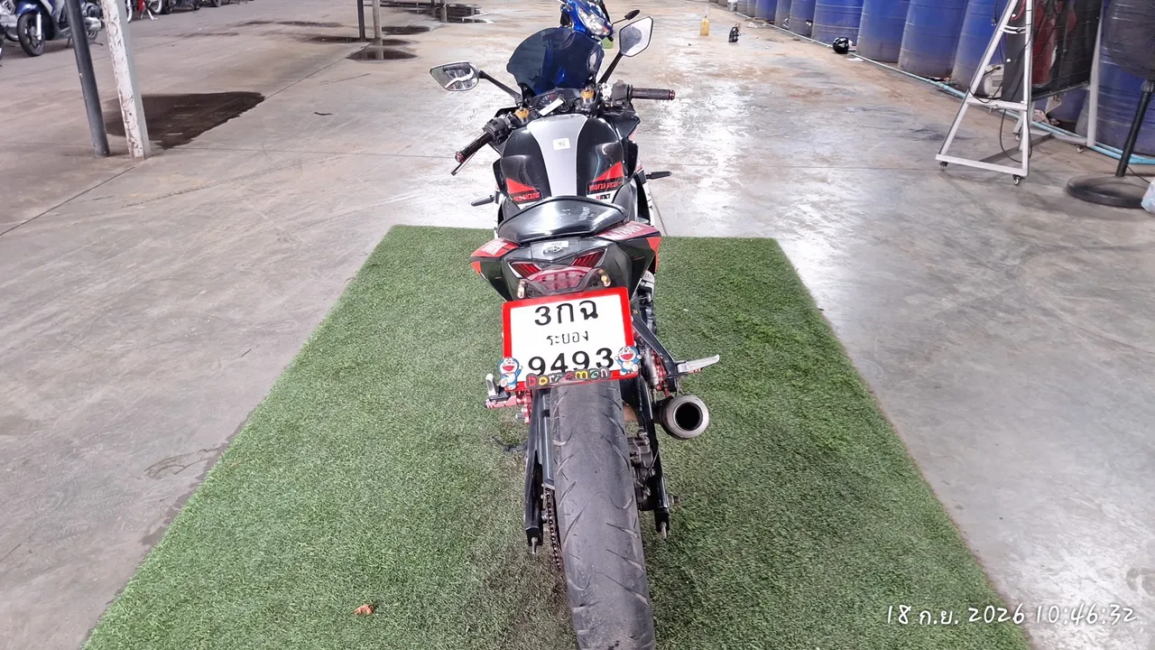2015 Yamaha YZF-R3 – 5
