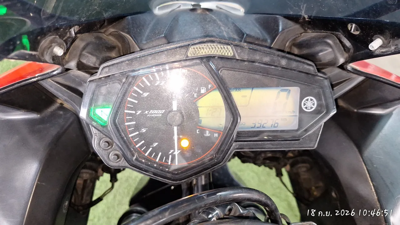 2015 Yamaha YZF-R3 – 9