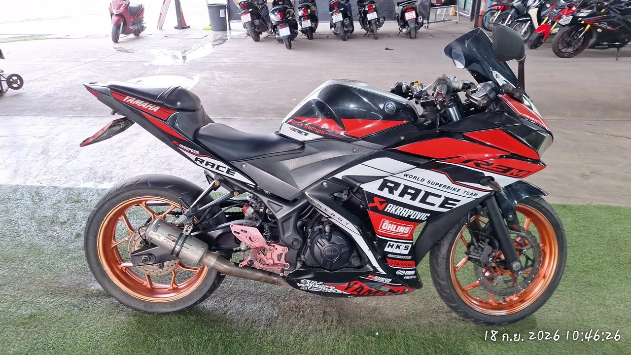 2015 Yamaha YZF-R3 – 4