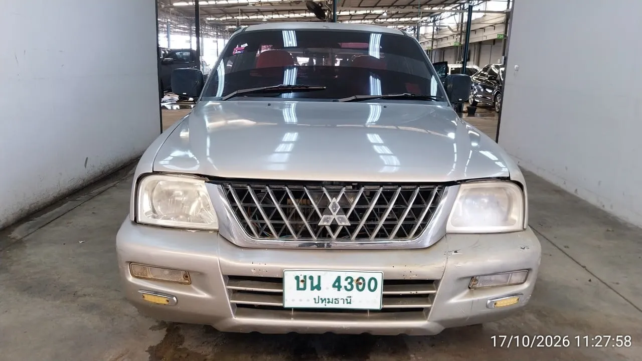 2003 Mitsubishi Strada – 1