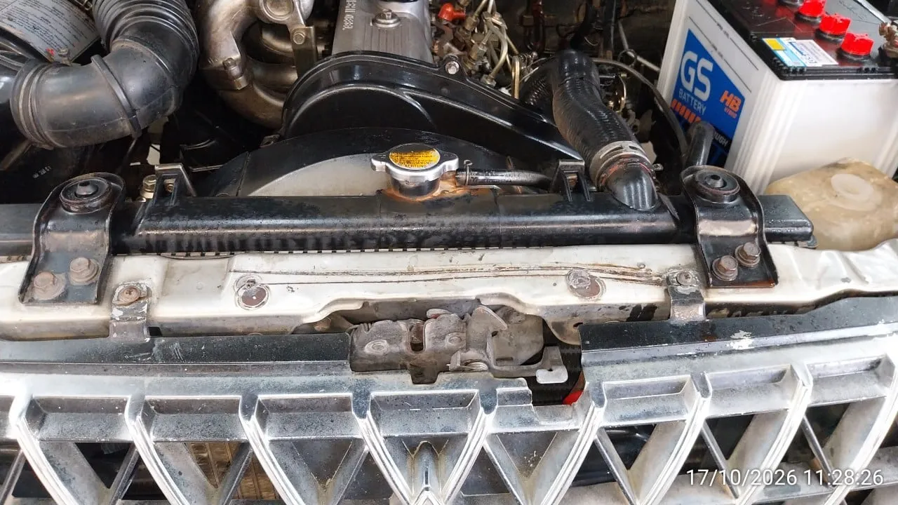 2003 Mitsubishi Strada – 5