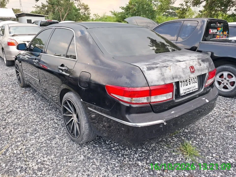 2004 Honda Accord – 3