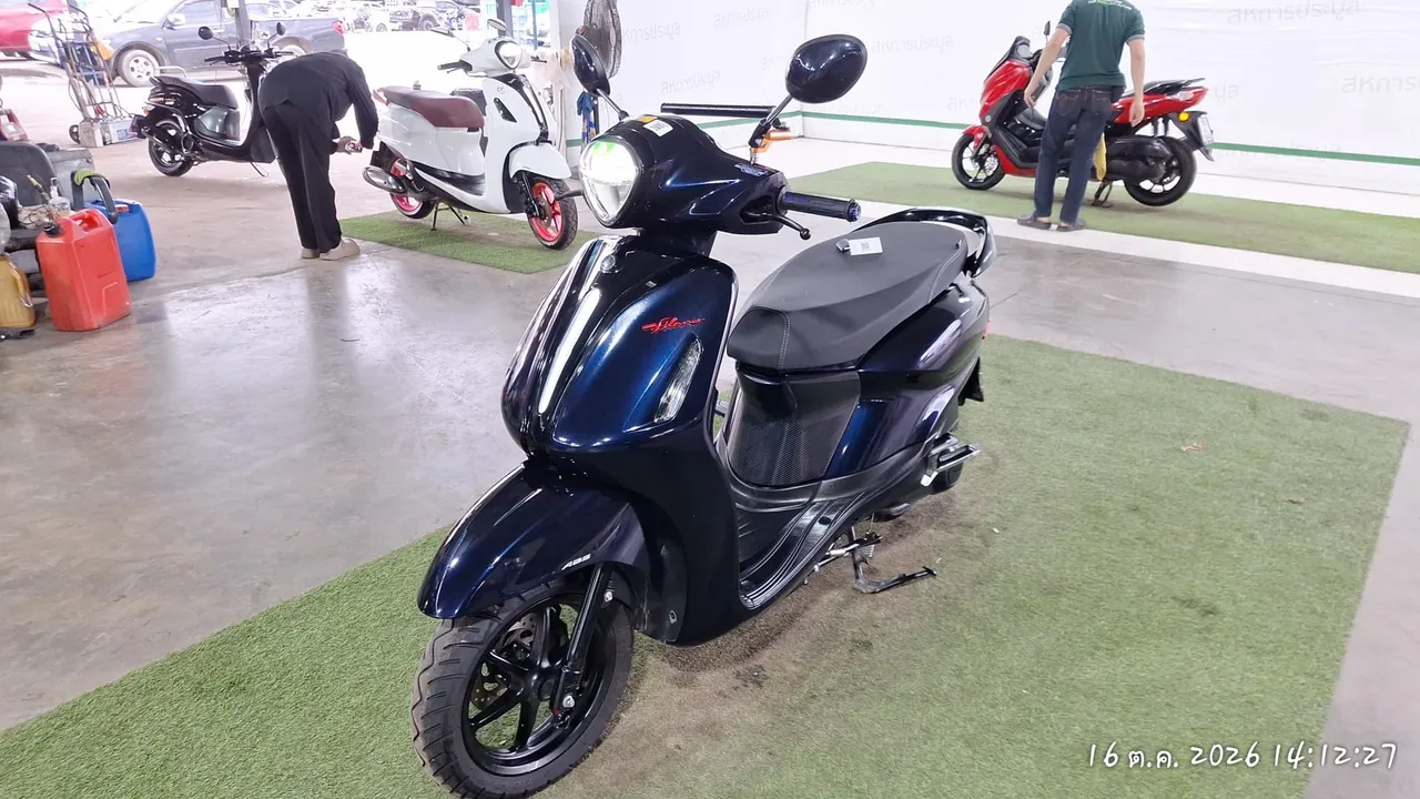 Yamaha Grand Filano – 2