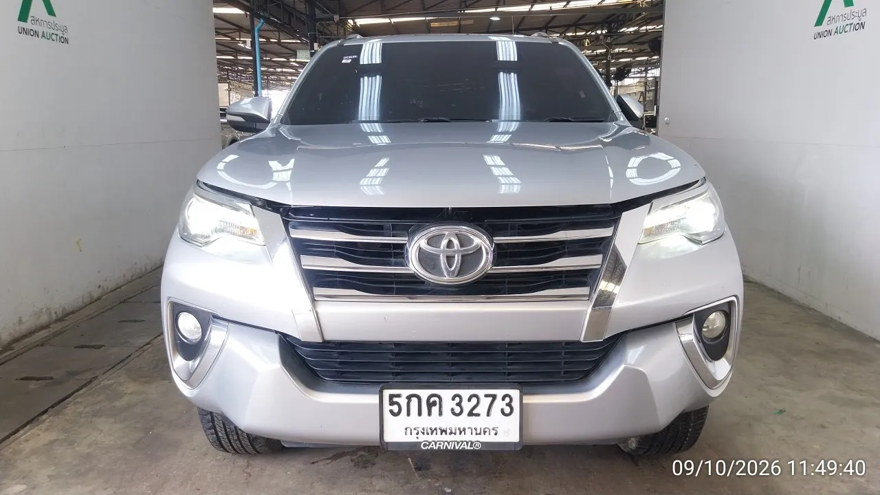 2016 Toyota Fortuner – 1