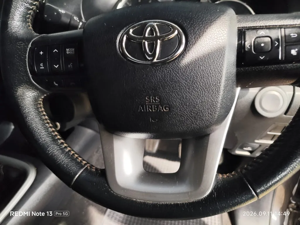 2020 Toyota Hilux Revo – 12
