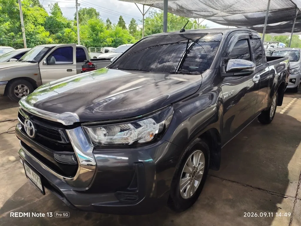 2020 Toyota Hilux Revo – 6