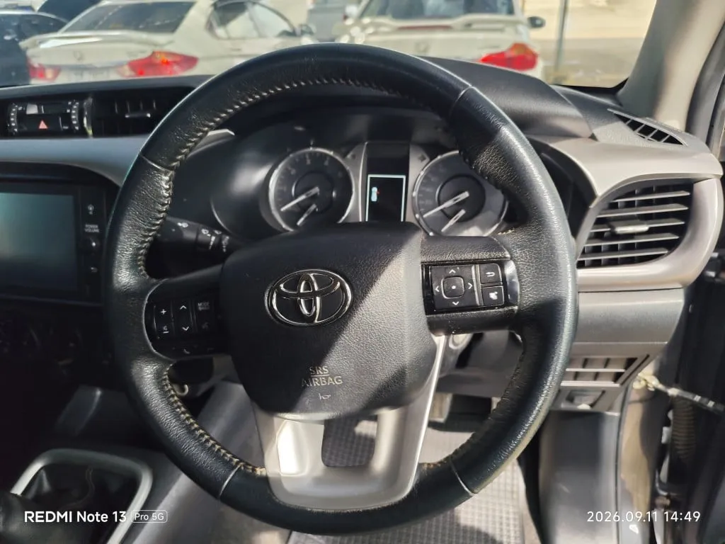 2020 Toyota Hilux Revo – 11