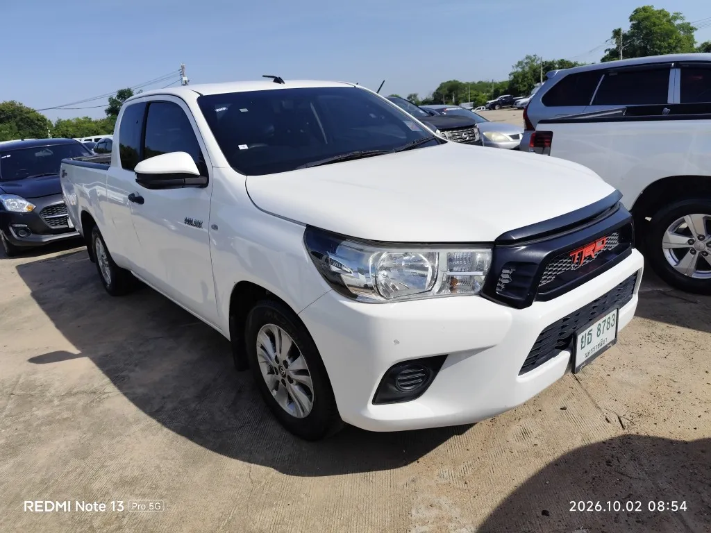 2016 Toyota Hilux Revo – 2