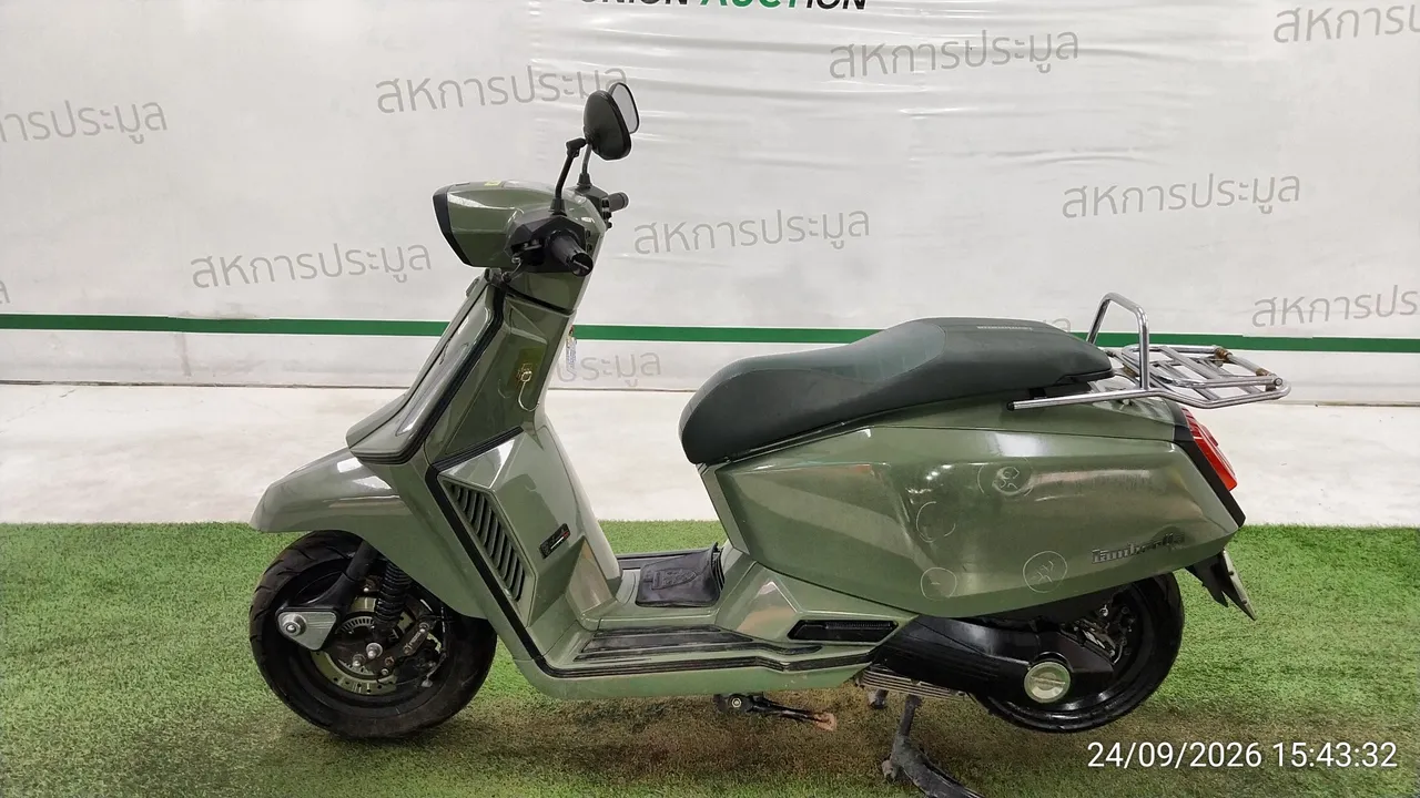 2023 Lambretta X300 – 7