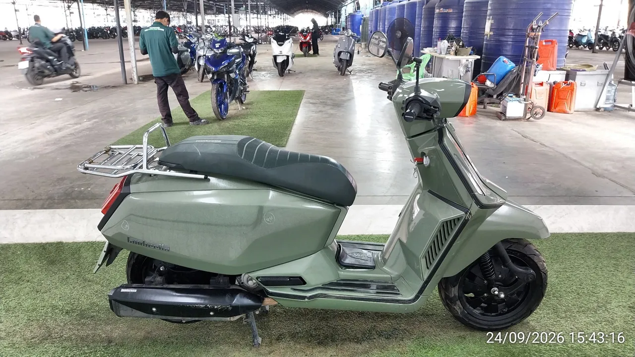 2023 Lambretta X300 – 3