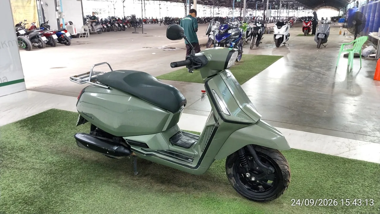 2023 Lambretta X300 – 2