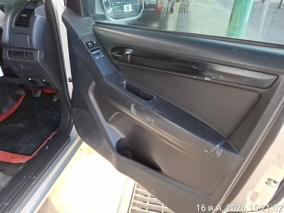 2019 Isuzu D-Max – 11