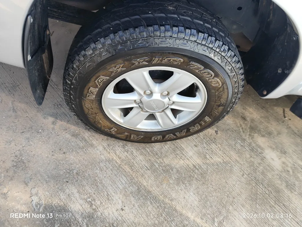 2015 Isuzu D-Max – 9