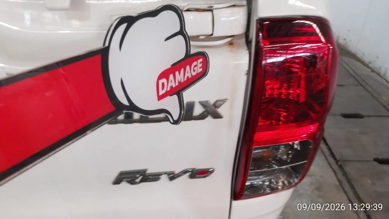 2019 Toyota Hilux Revo – 1