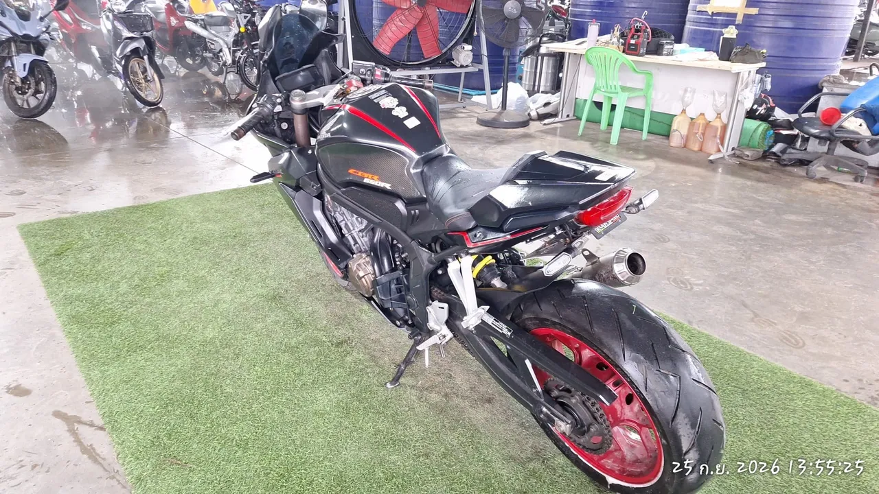 2019 Honda CBR650R – 7