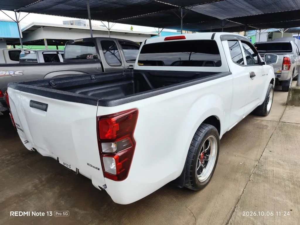 2021 Isuzu D-Max – 3
