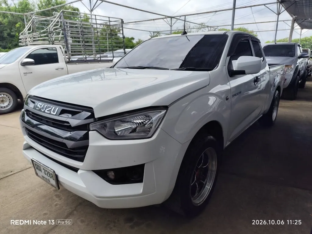 2021 Isuzu D-Max – 6