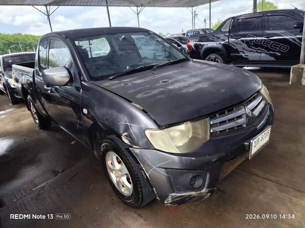 2011 Mitsubishi Triton – 2
