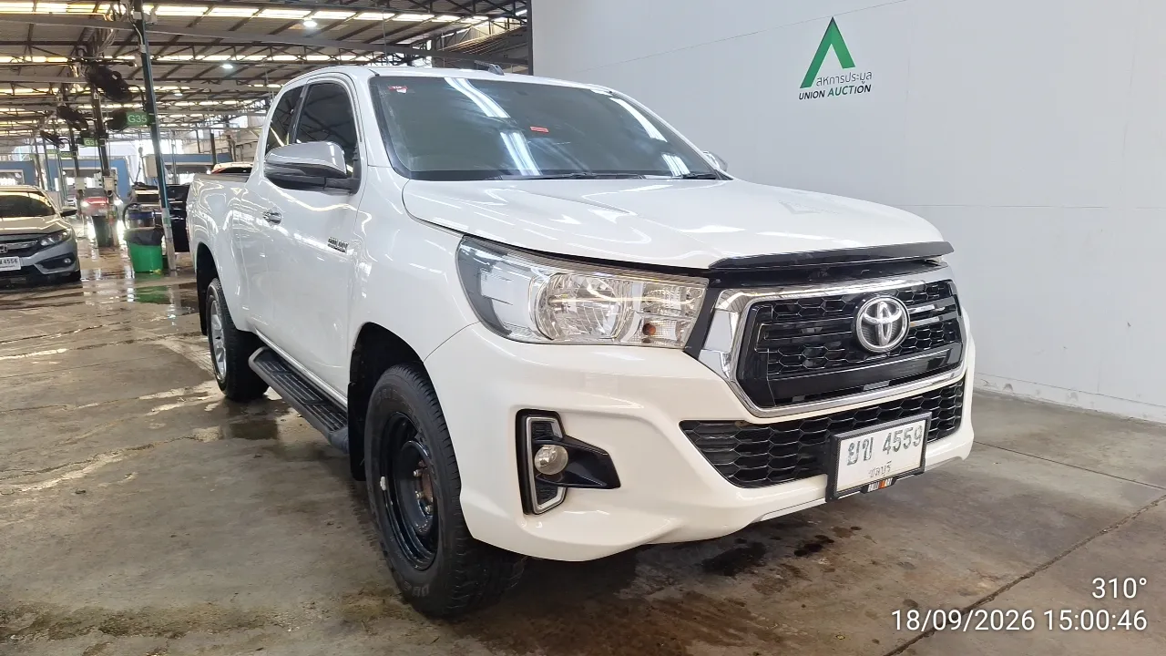 2019 Toyota Hilux Revo – 2