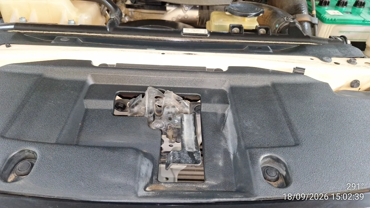 2019 Toyota Hilux Revo – 5