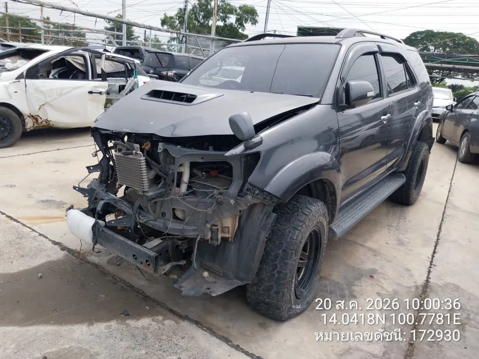 2011 Toyota Fortuner – 3