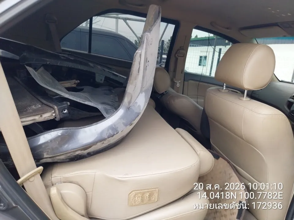 2011 Toyota Fortuner – 9