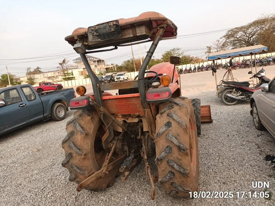 2010 Kubota L4708DT – 5