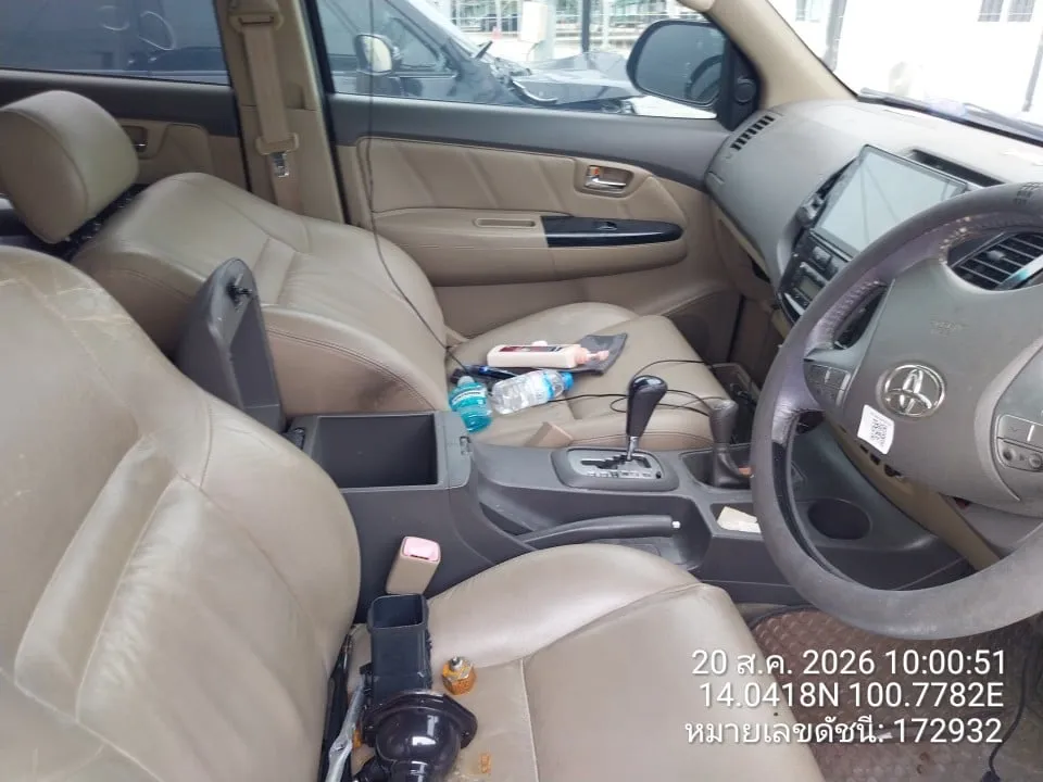 2011 Toyota Fortuner – 5