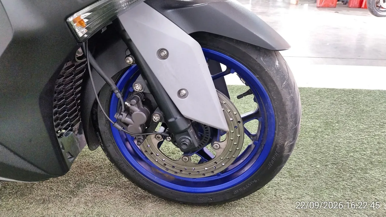 2021 Yamaha X-Max – 10