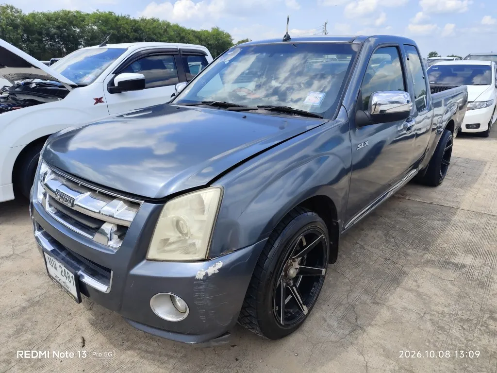 2010 Isuzu D-Max – 6