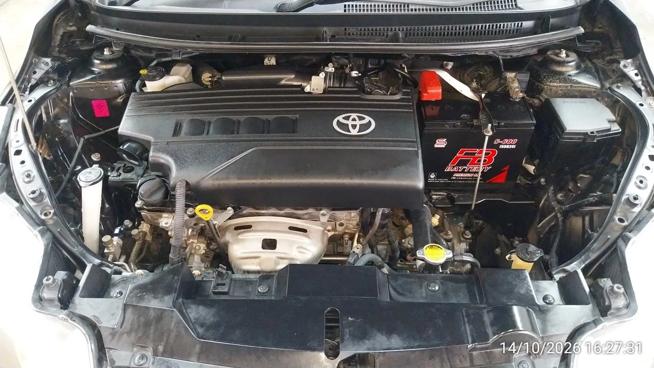2014 Toyota Yaris – 4