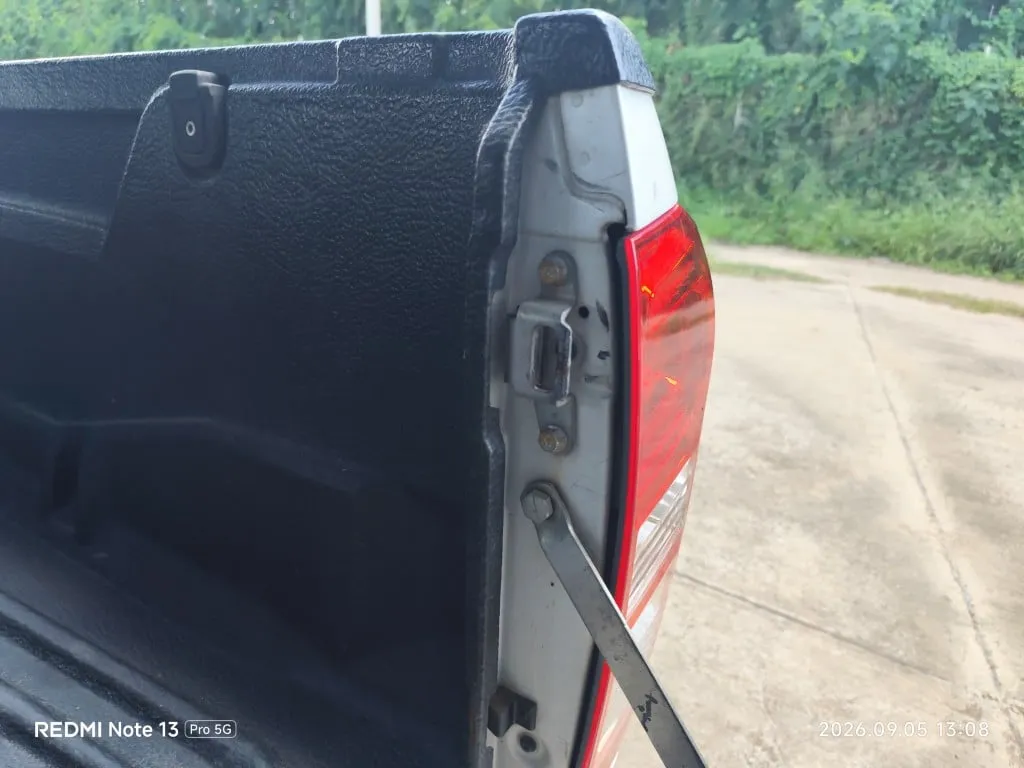 2015 Isuzu D-Max – 7